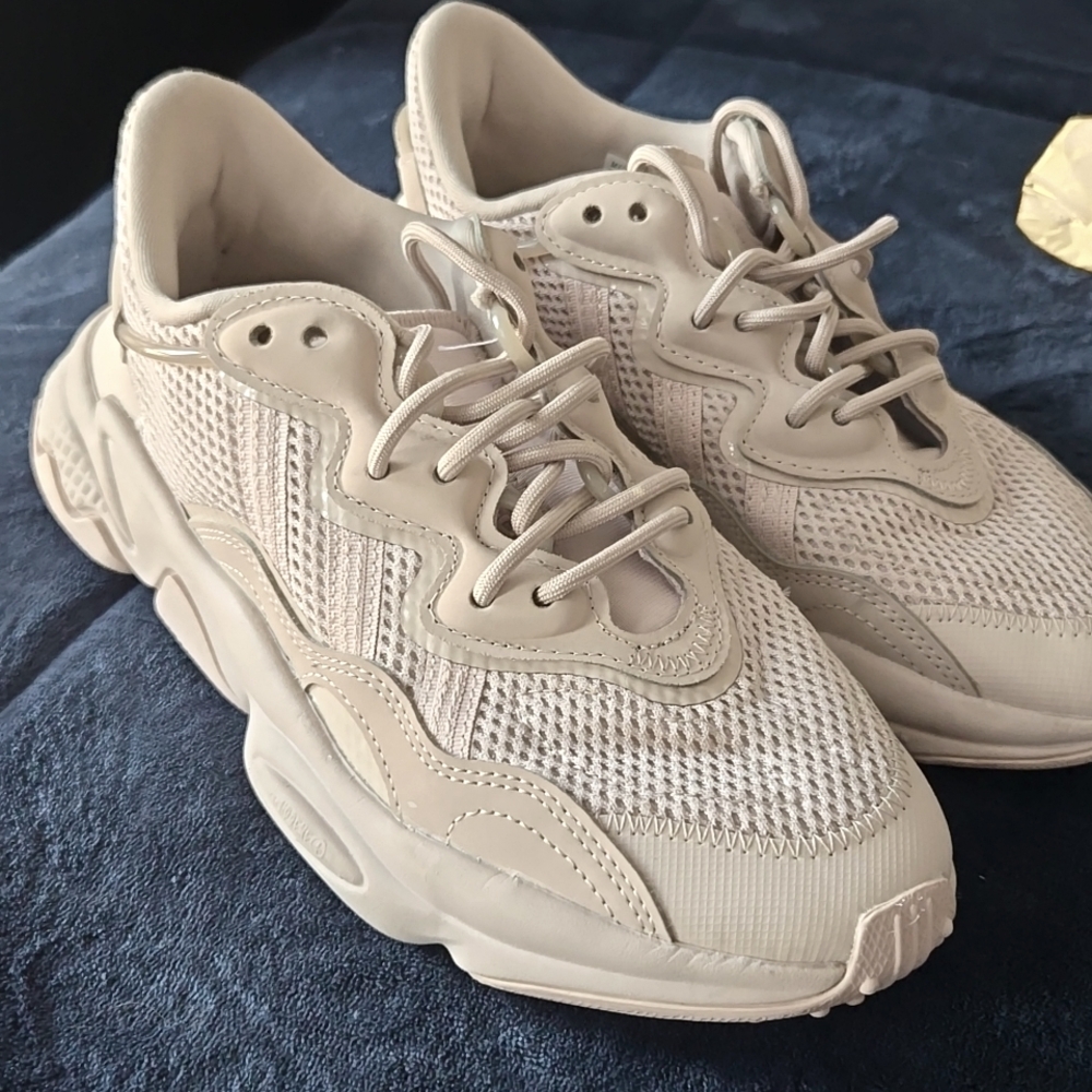 Ozweego adidas sneakers